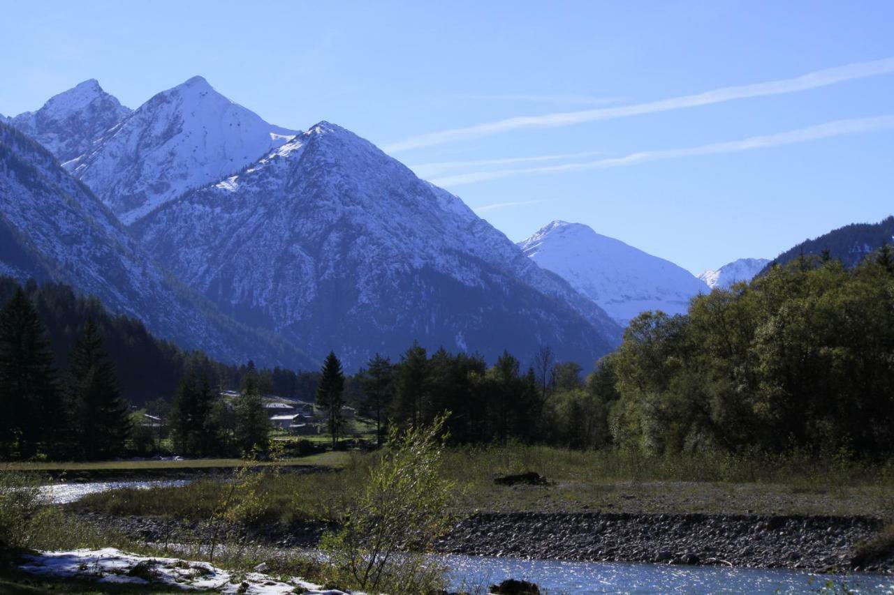 Haus-Ruitelspitzblick Lägenhet Elbigenalp Exteriör bild